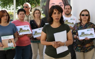 Lola Aquino con miembros de su candidatura